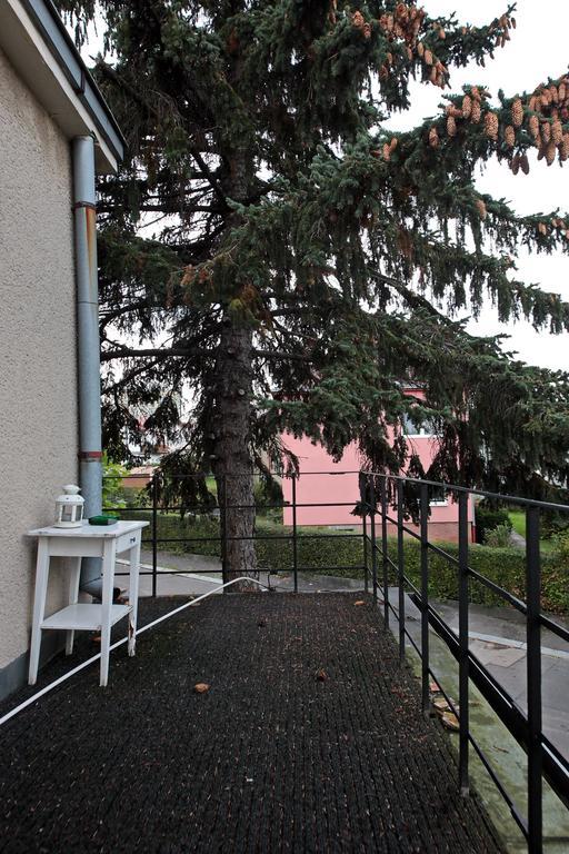Apartment Kosatcova Прага Екстериор снимка
